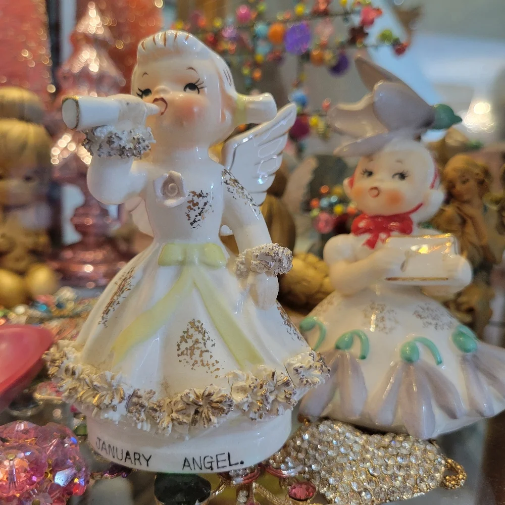 Lefton Exclusive January Girl Angel Figurine ~ Cute! ~ Broken Halo & Wing 😥